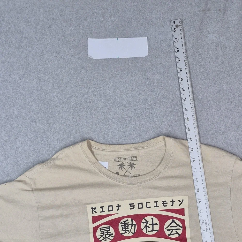 Riot Society Men Shirt L Beige Graphic Skeleton Geisha Tee Short Sleeve READ